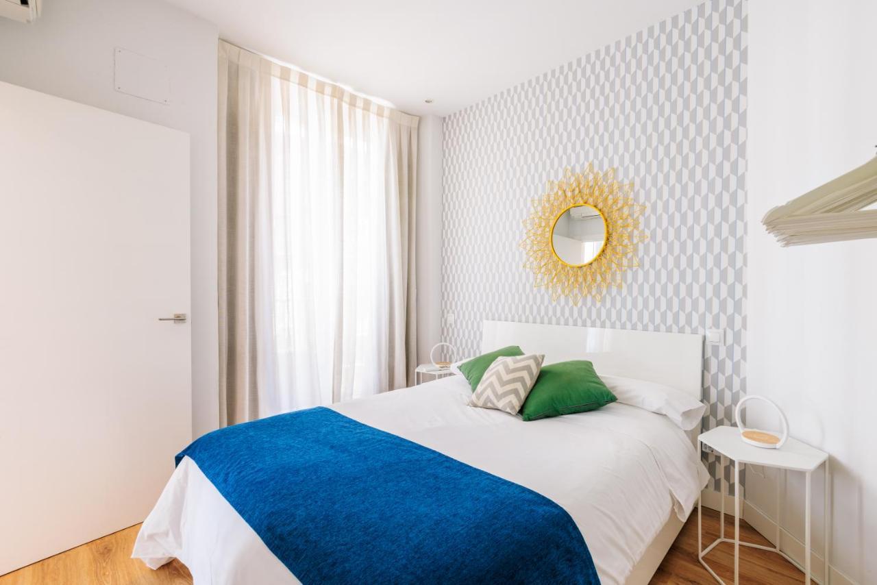 Mi Casa En Madrid- Spacious Apartments Callao Gran Via Exterior foto
