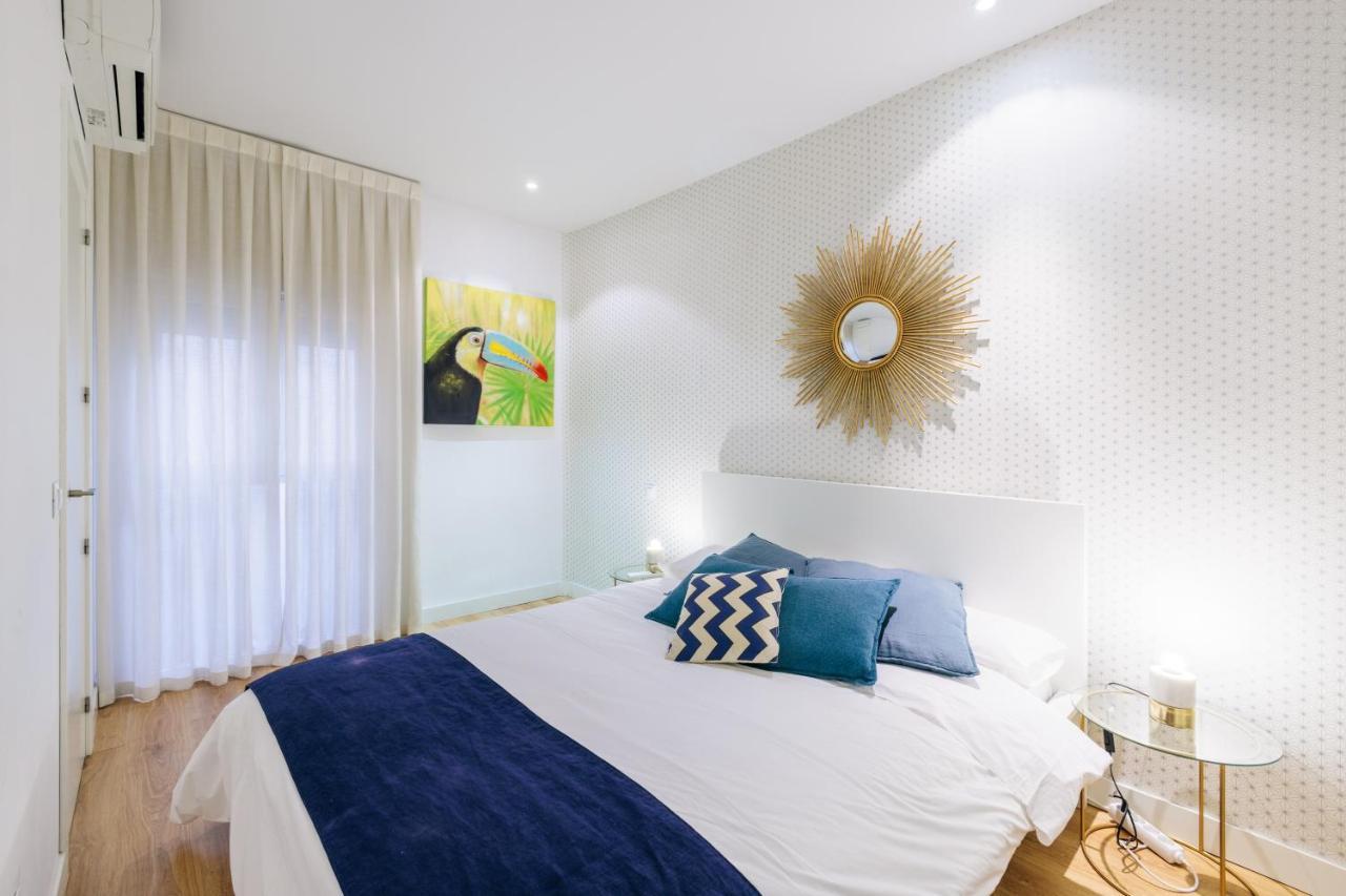 Mi Casa En Madrid- Spacious Apartments Callao Gran Via Exterior foto